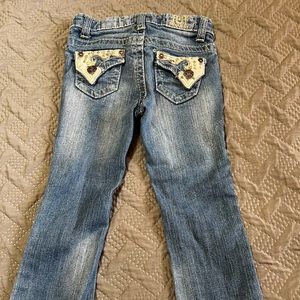 Toddler girl request jeans